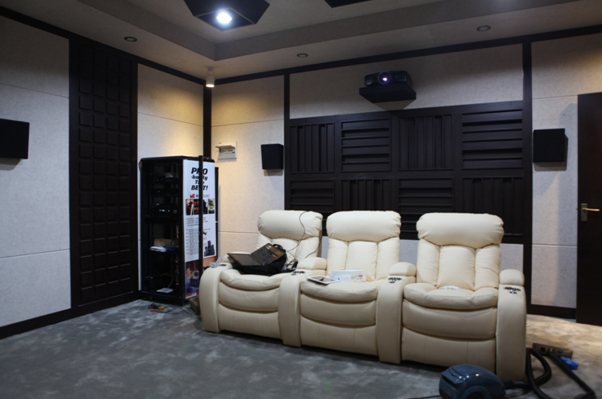 愛普生EH-TW9510C輕鬆搭建自己的VIP影院