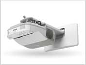 二十年風雨兼程 3LCD投影技術的創新路